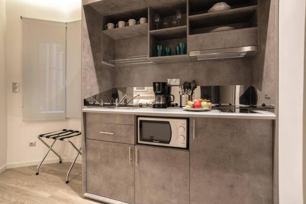 A11 Pristine & Comfy Studio Near Plaka & Parthenon 아테네 외부 사진