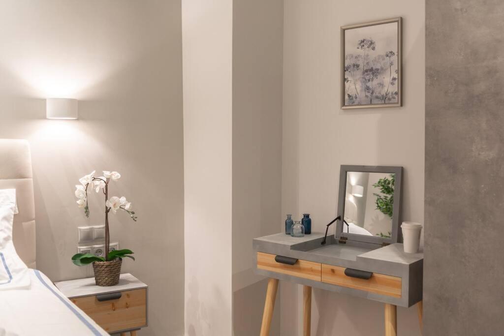 A11 Pristine & Comfy Studio Near Plaka & Parthenon 아테네 외부 사진